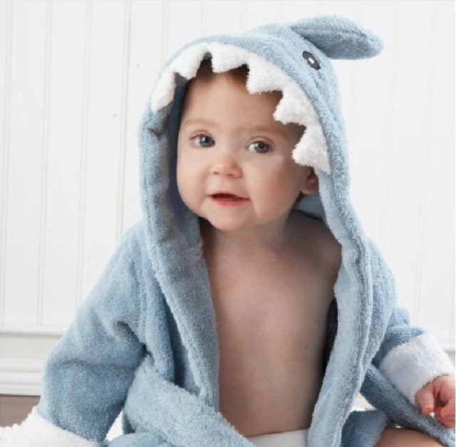 Kuschelige Baby-Tierbademäntel für süße Entspannung