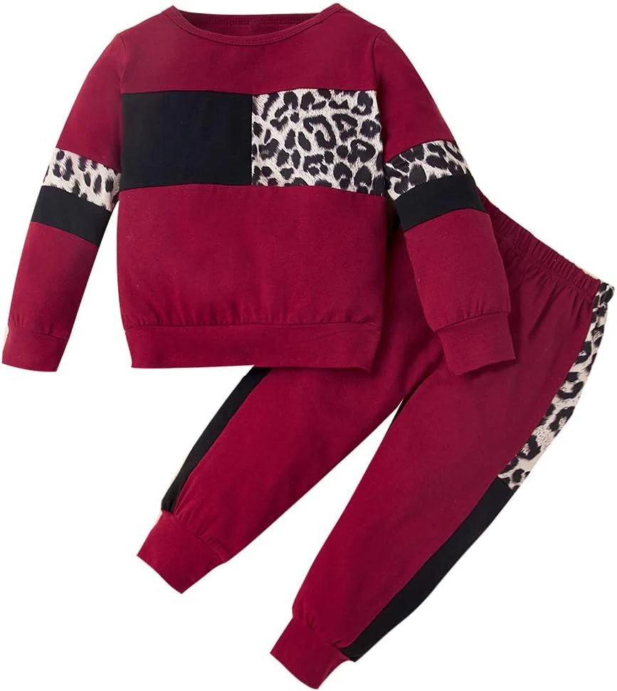 Kuschelweiches Baby-Sweater-Set für Mädchen