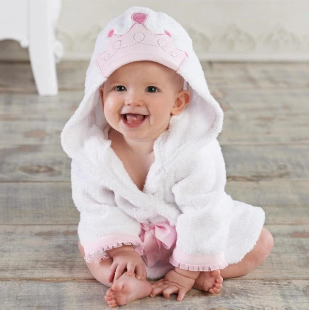 Kuschelige Baby-Tierbademäntel für süße Entspannung