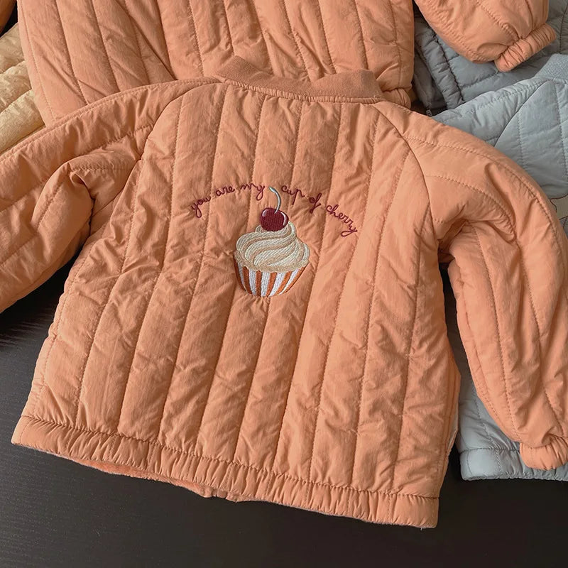 Wintermantel aus Baumwolle mit Stickerei für Kinder - Kuschelig und Warm