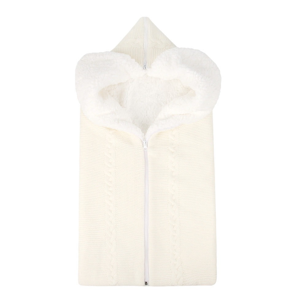 Baby Schlafsack mit Kapuze – Weicher und Warmer Strick-Schlafsack