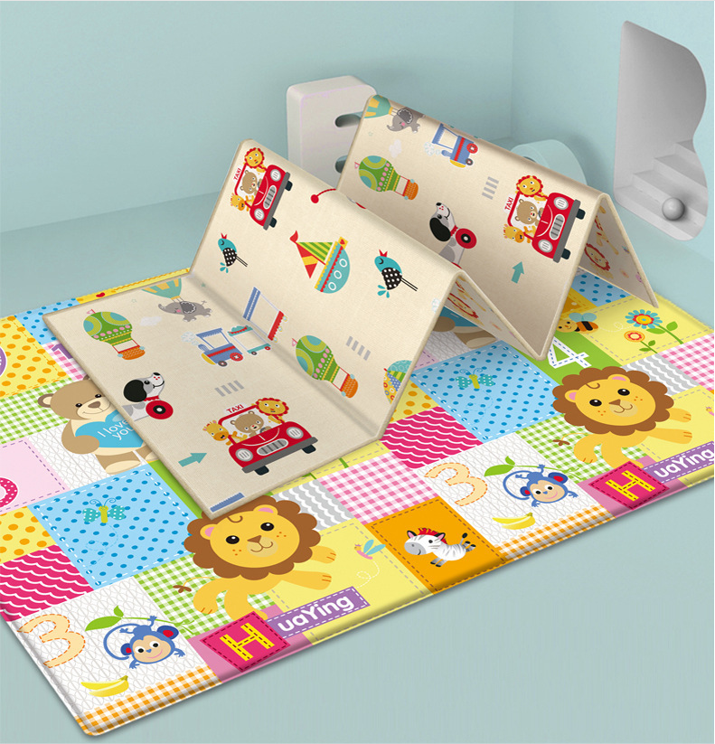 Faltbare Baby-Spielmatte mit buntem Design