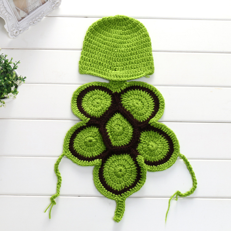 Gehäkeltes Schildkröten Kostüm für Neugeborene – Baby Foto Outfit