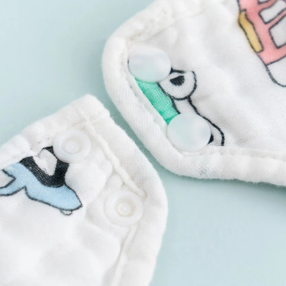 Baby Lätzchen aus Musselin – Weiche Spucktücher mit süßen Motiven