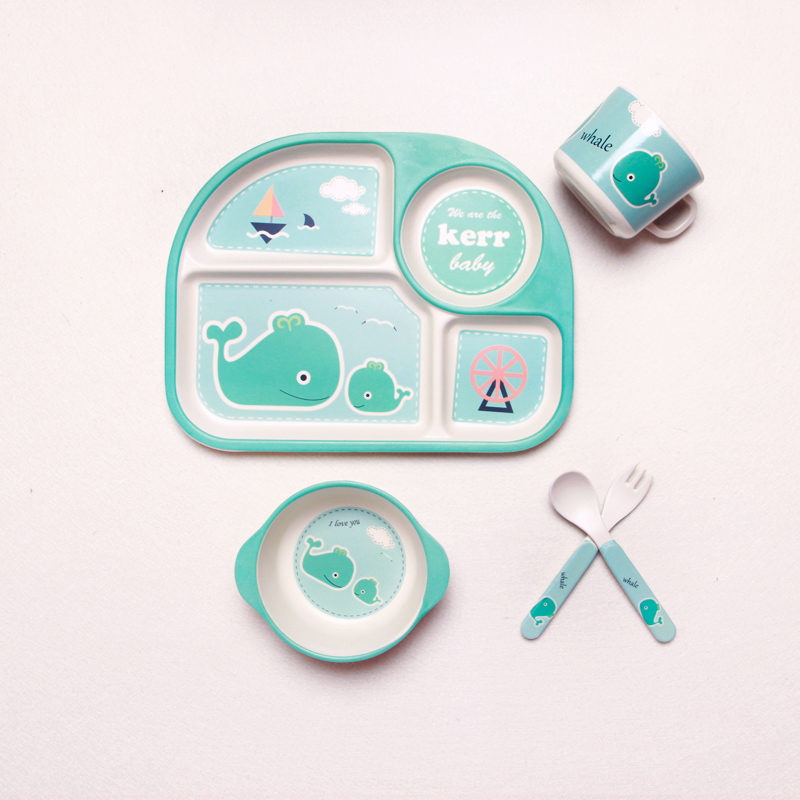 Baby Geschirrset mit Wolkenmotiv – Teller, Schüssel, Becher & Besteck für Kinder