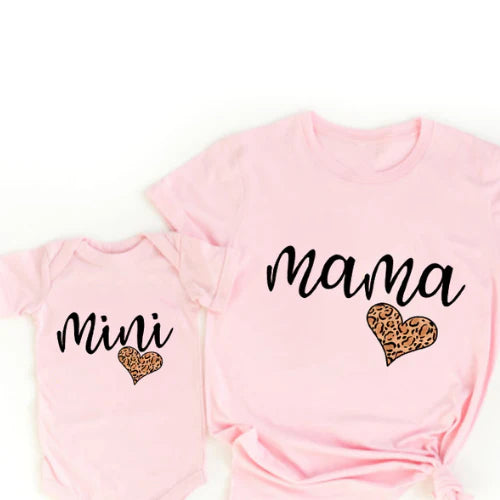Mama & Tochter - Passendes T-Shirt & Strampler im Regenbogen-Design