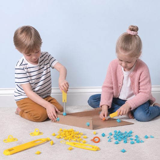 Kinder-Bauwerkzeugset aus Karton