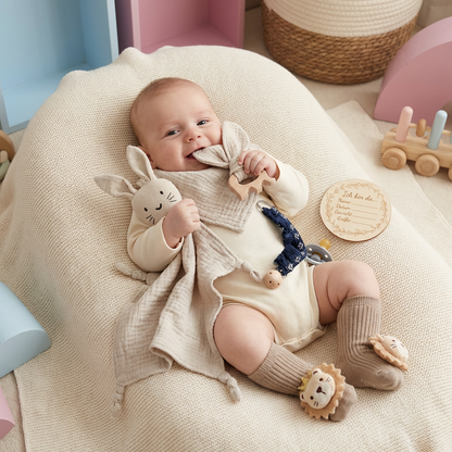 6-Teiliges Neugeborenen Geschenkbox Set  – Baby Erstausstattung