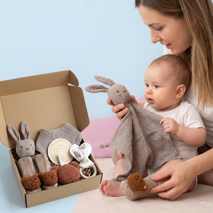 6-Teiliges Neugeborenen Geschenkbox Set  – Baby Erstausstattung
