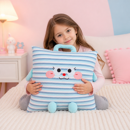 2-in-1 Kissen und Decke mit niedlichem Design