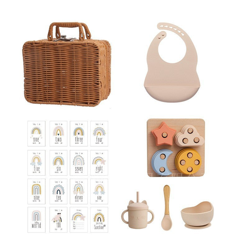 Niedlicher Baby Geschenkkorb