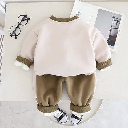 Kuschelweicher Herbst-Jogginganzug – Warmer Zweiteiler mit niedlichem 3D-Design