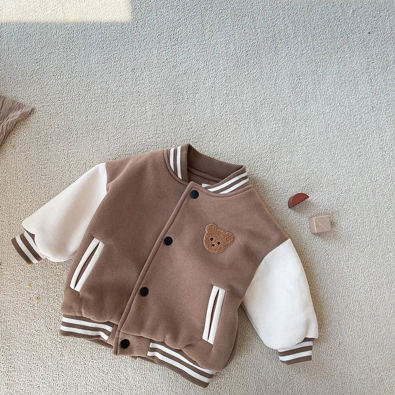 Warme Baseballjacke für Kleinkinder mit Teddy-Motiv