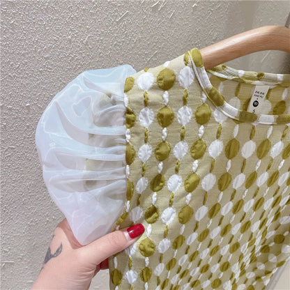 Trendy & Stylisches Sommer-Set für Mädchen – T-Shirt mit Puffärmeln und Shorts in Grün und Gelb