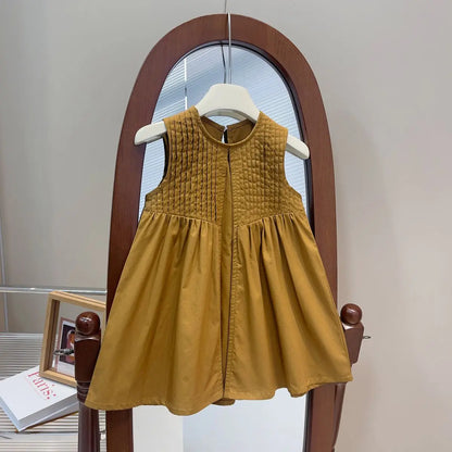 Mädchenkleid ohne Ärmel – Elegantes Sommerkleid mit Falten und Rückenverschluss