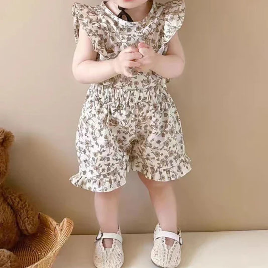 Blumenglück – Kinderkleid mit Rüschen und Blumenmuster