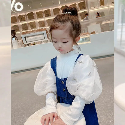 Für Ihre Mini Fashionista – Latzhose für Kinder mit Knöpfen und Rüschen