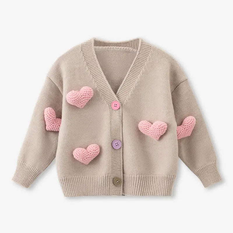 Trendy & Bequemer Herz-Pullover für Kinder – Strickjacke mit Herz-Applikationen in Blau und Beige