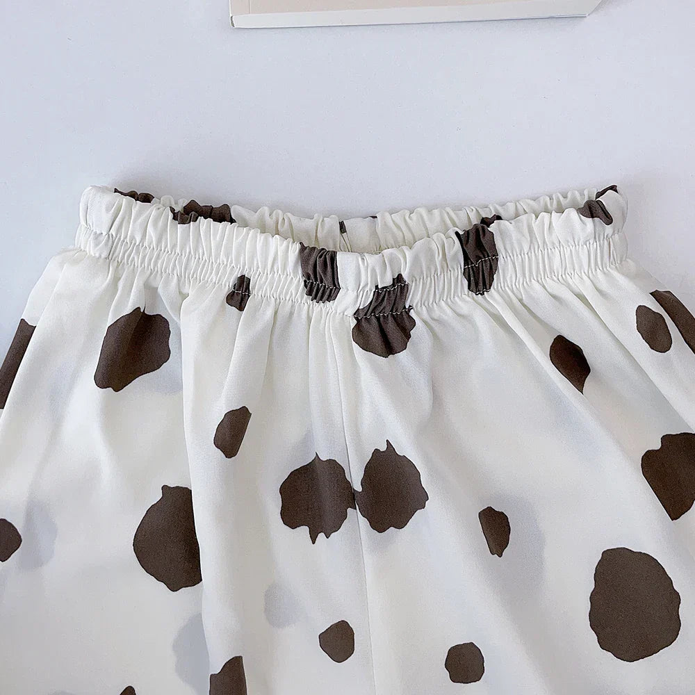 Frischer & Leichter Stoff Sommer-Set für Mädchen mit Rüschen und Punkte-Design – Bequemes Outfit für heiße Tage