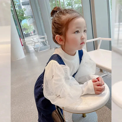 Für Ihre Mini Fashionista – Latzhose für Kinder mit Knöpfen und Rüschen