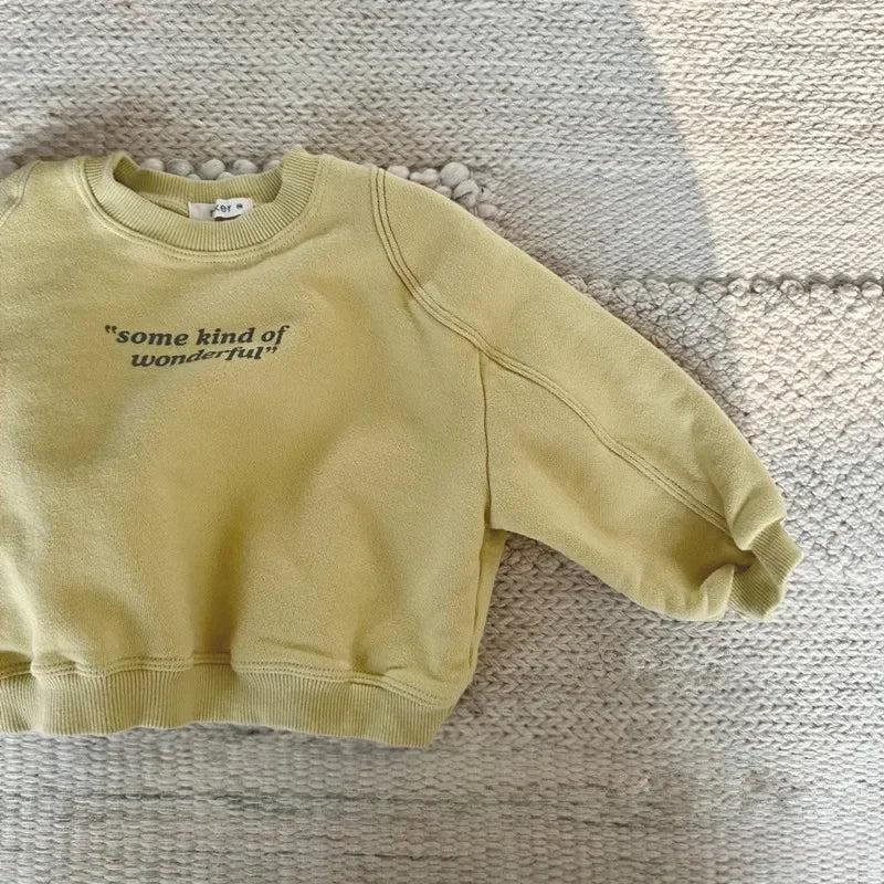 Some Kind of Wonderful“ – Kinder Pullover mit Niedlichem Schriftzug