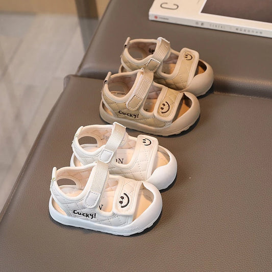 Bequeme Laufsohlen – Kinder Sandalen